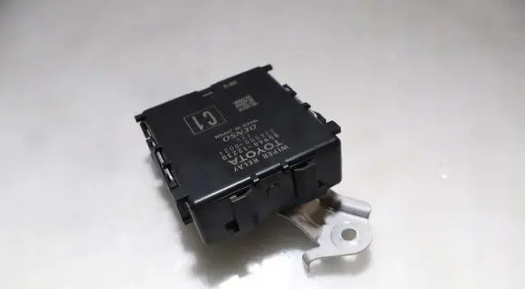 Toyota Corolla E210 E21 Fan control module 
