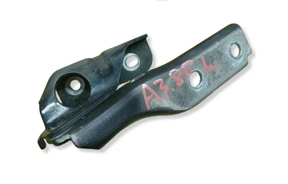Audi A3 S3 8P Engine bonnet/hood hinges 8P0823301B