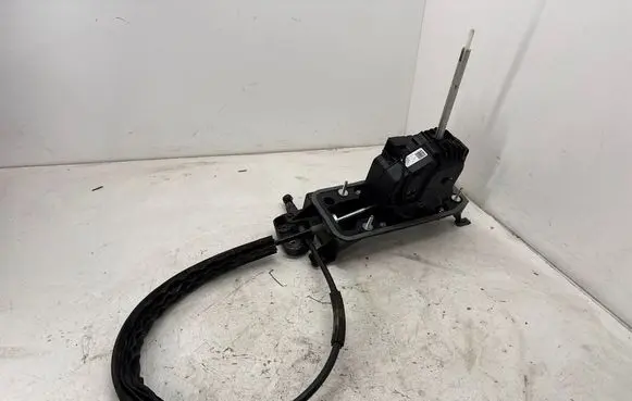 Audi Q3 F3 Gear shifter/selector 5QH713023E 5QH713023 5QH713023R