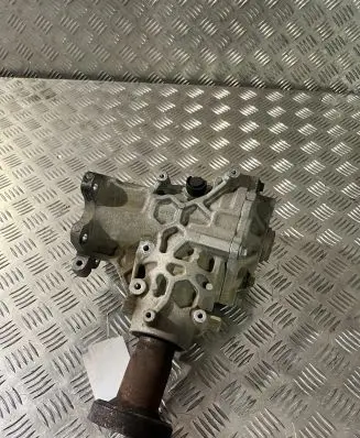 Volvo XC60 Gearbox transfer box case 31492836