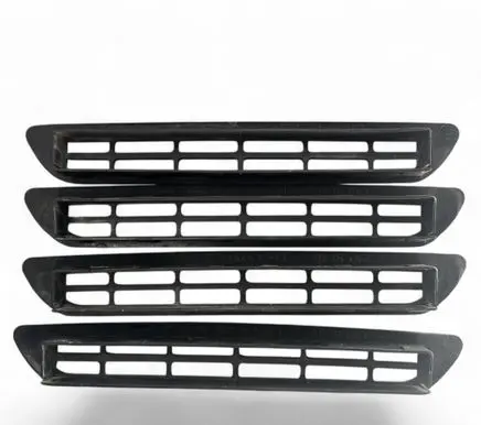 Rear air vent grill