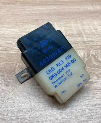 Audi 100 S4 C4 Other relay 443919471 5KG00414500