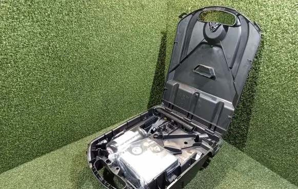 Renault Trafic III (X82) Tool box 995015576R 93452779 997913320R