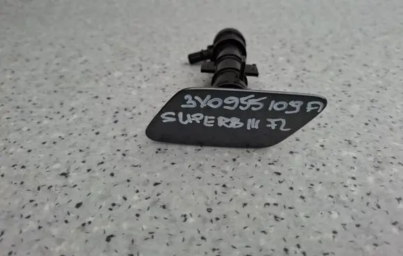 Skoda Superb B8 (3V) Headlight washer spray nozzle cap/cover 3V0955109