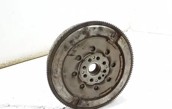 Renault Trafic III (X82) Dual mass flywheel 123107183R