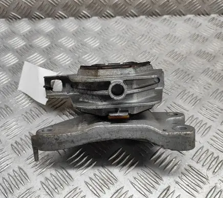 Peugeot 2008 II Engine mount bracket 9826533080