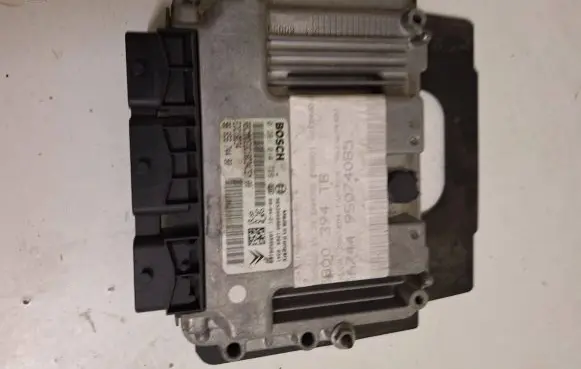 Peugeot 3008 I Engine control unit/module 9665674480 9653958980 0281014729