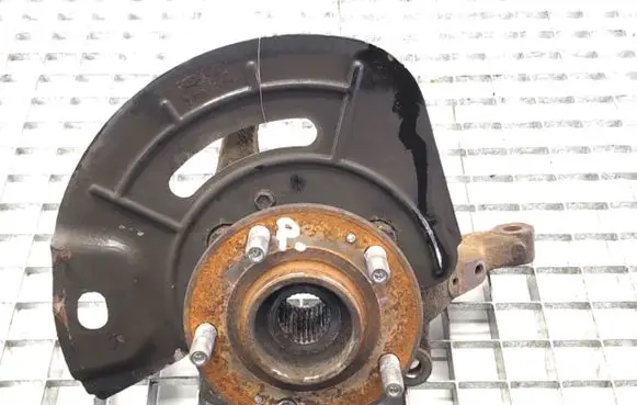 Hyundai i40 Front wheel hub spindle knuckle