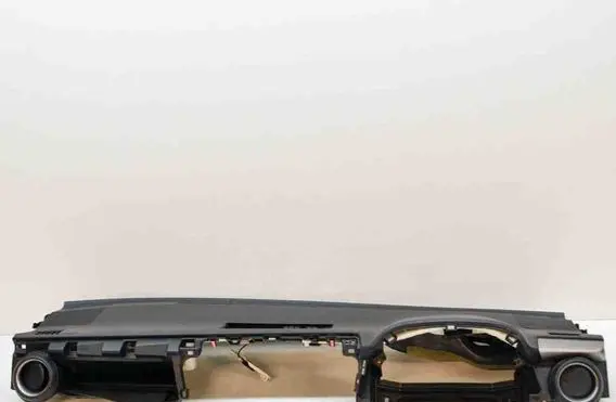 Toyota RAV 4 (XA40) Dashboard 8686042052