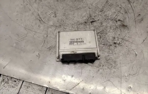 Audi A6 S6 C5 4B Engine control unit/module 4B0907557J 26SA0000 0261206430