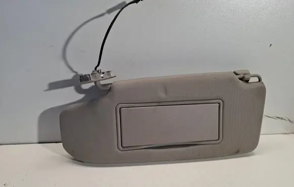 Volvo V60 Sun visor