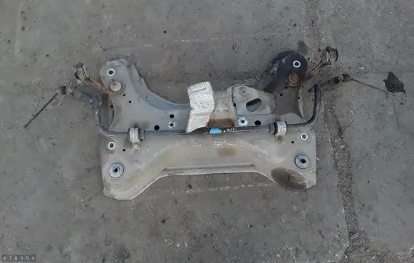 Opel Vivaro Front subframe 93459571