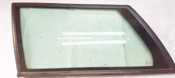 Volkswagen PASSAT B4 Rear side window