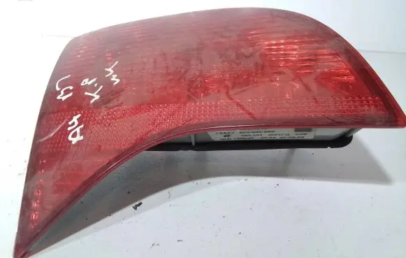 Audi A4 S4 B7 8E 8H Tailgate rear/tail lights 8E9945093 484501 ULO749001