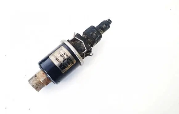Volkswagen Golf IV Air conditioning (A/C) pressure sensor 1h0959139b