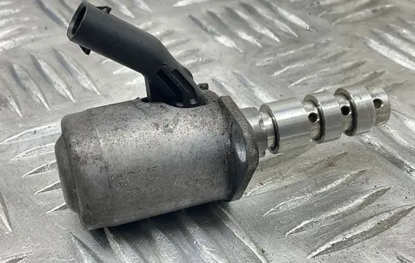 Skoda Octavia Mk3 (5E) Oil level sensor 04L906455A