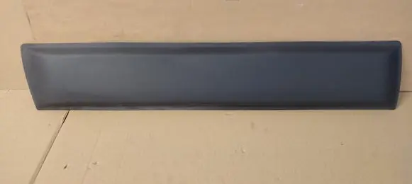 Dacia Duster Front door trim (molding) 808725725R