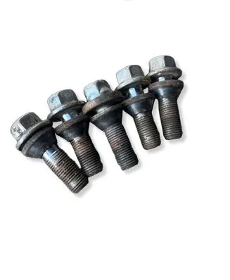 Volvo V60 Nuts/bolts 
