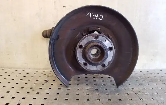 Volvo XC90 Rear wheel hub 8623131