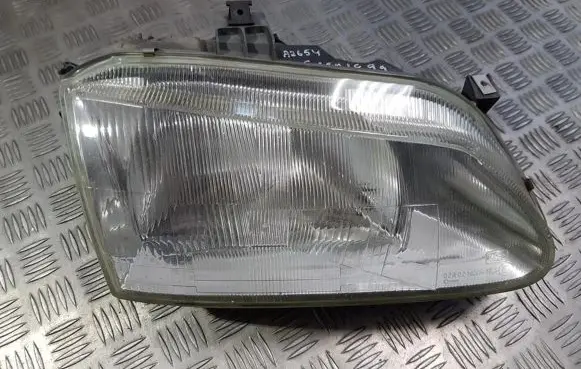 Renault Scenic I Headlight/headlamp