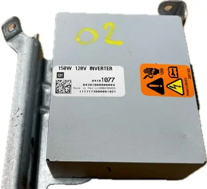 Cadillac Escalade IV Voltage converter/converter module 84181077