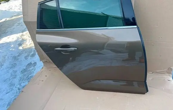 Renault Megane IV Rear door 