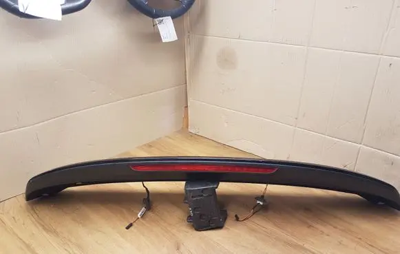 Audi Q7 4M Rear window tailgate spoiler 4M0827933