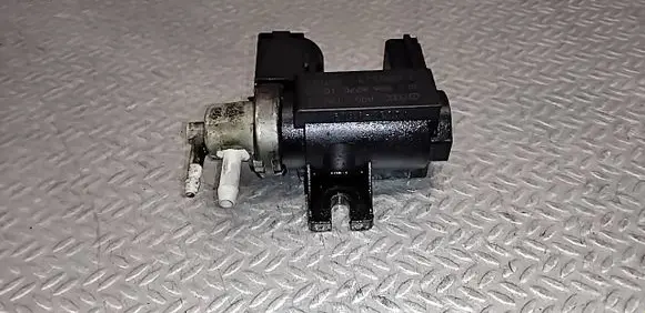 Audi A4 S4 B7 8E 8H Turbo solenoid valve 8E0906627C 05T068 72290313