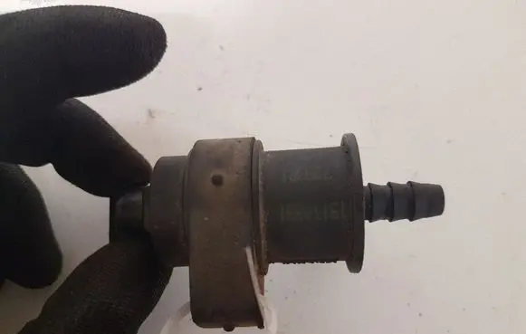 Opel Astra H Vacuum valve 13110331