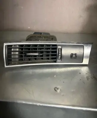 Audi A6 S6 C6 4F Dashboard side air vent grill/cover trim 4F1820901D