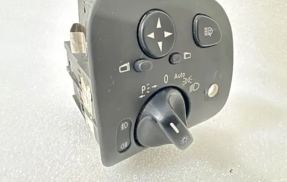 Mercedes-Benz CLK A209 C209 Light switch 2440657 04958530 A203545