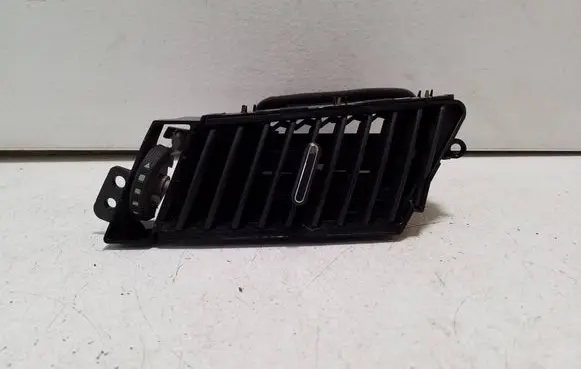 Chevrolet Orlando Dash center air vent grill 96876283