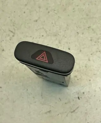 Volvo C70 Hazard light switch 9459071 1459071