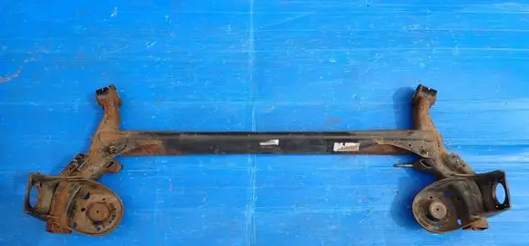Hyundai ix20 Rear beam 