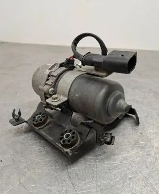BMW X5 F15 Vacuum pump 6860881 3433686088103 686088103