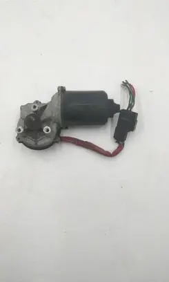 Hyundai Santa Fe Wiper motor 9811026900