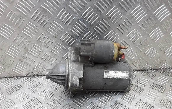 Renault Master III Starter motor A4709060300