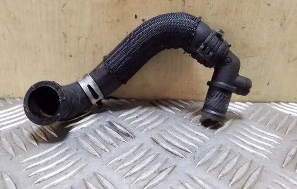 Renault Trafic II (X83) Engine coolant pipe/hose