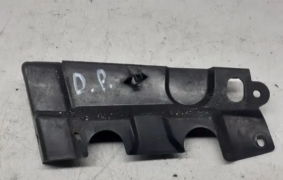 Volkswagen Touran II Other engine bay part 1T0805234D
