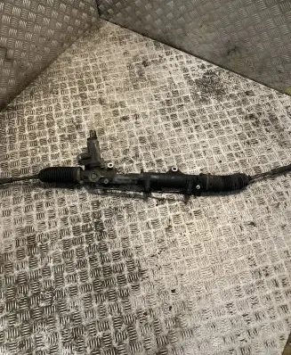 Mercedes-Benz C W204 Steering rack 2044605600 A2044605600