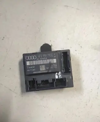 Audi A6 S6 C6 4F Door control unit/module 4F0959792E 4F0910793E 033TFJ0001