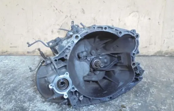 Peugeot Partner Manual 4 speed gearbox 20DM47