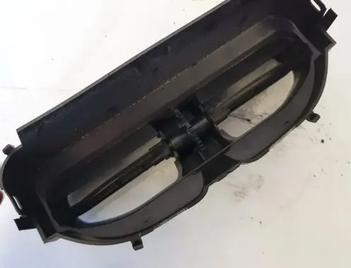 Citroen C5 Dash center air vent grill 9631279580