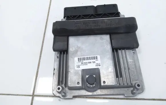 Audi Q5 SQ5 Engine control unit/module ECU 8K0907352