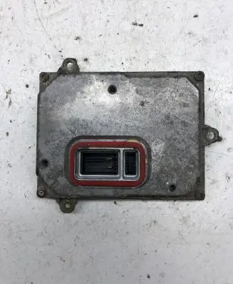 Audi A4 S4 B7 8E 8H Headlight ballast module Xenon 1307329115