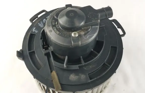 Mazda 3 I Heater fan/blower 894000 BN7N02