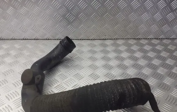 Toyota Corolla E120 E130 Air intake hose/pipe
