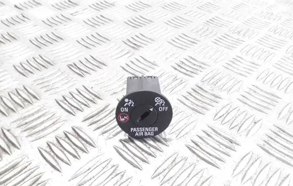 Opel Insignia A Passenger airbag on/off switch 13577258