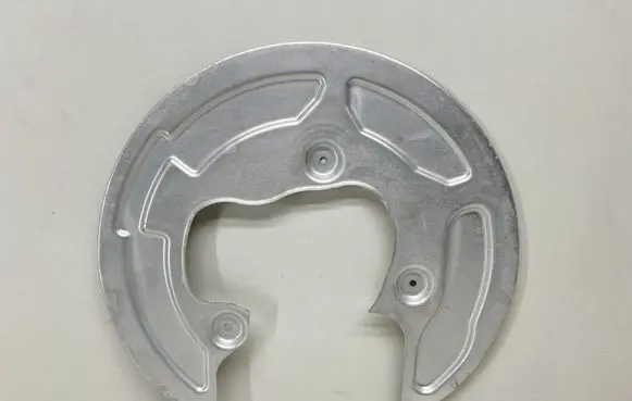 BMW M5 F90 Rear brake disc plate dust cover 7991045
