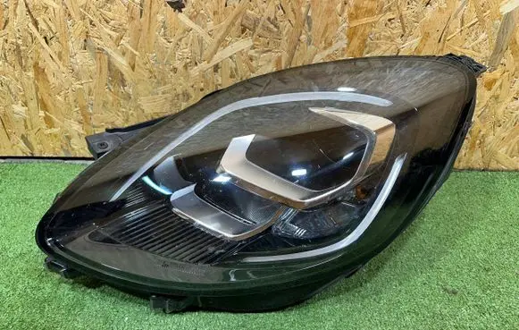 Ford Puma Headlight/headlamp L1TB-13E015-EH